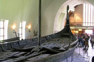 Viking Ship Museum (Vikingskipshuset)