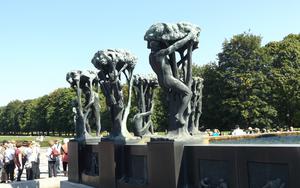 Thumbnail for Visit the Vigeland Sculpture Park in Oslo