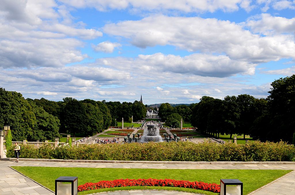 Frogner Park and the Sculptures - Vigeland Park