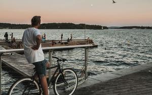 Thumbnail for What Makes Norway the Happiest Place to Live?
